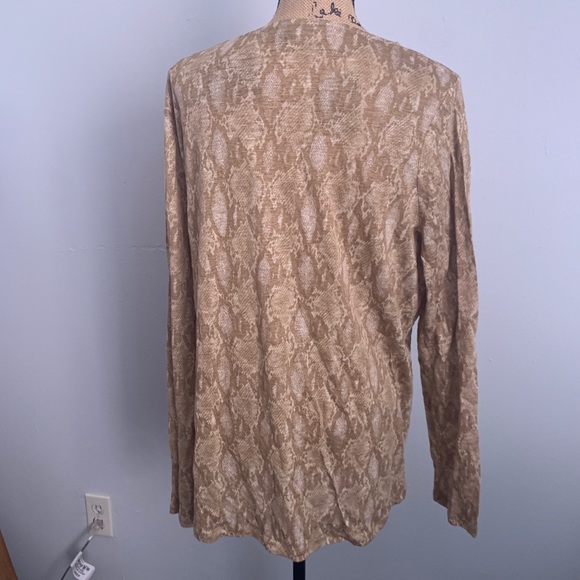 Lauren Ralph Lauren Animal Print Plus Size Top - Picture 6 of 8